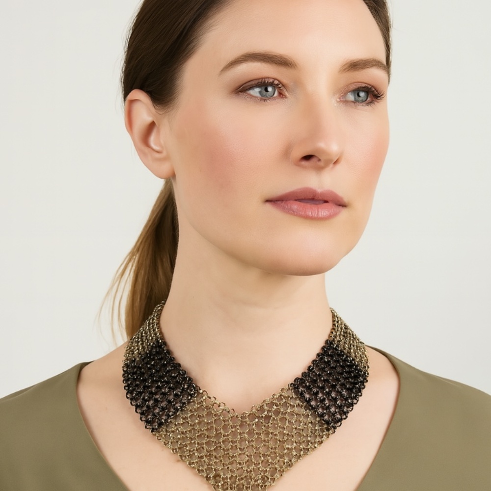 Dramatic Gold and Black Thick Chain V Statement Necklace